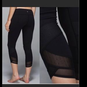 LULULEMON crop leggings mesh